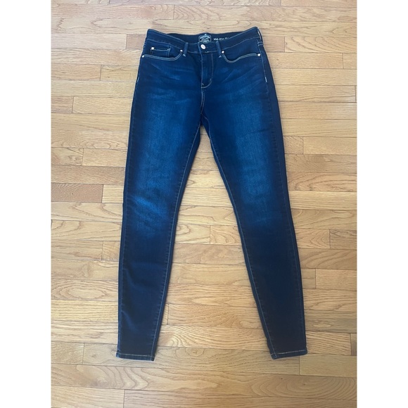Levi's Dark Blue Mid-Rise Skinny Jeans - NWOT - Picture 1 of 4